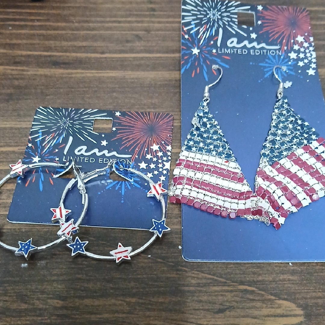 Patriotic Flag Dangle Earrings Red, White & Blue